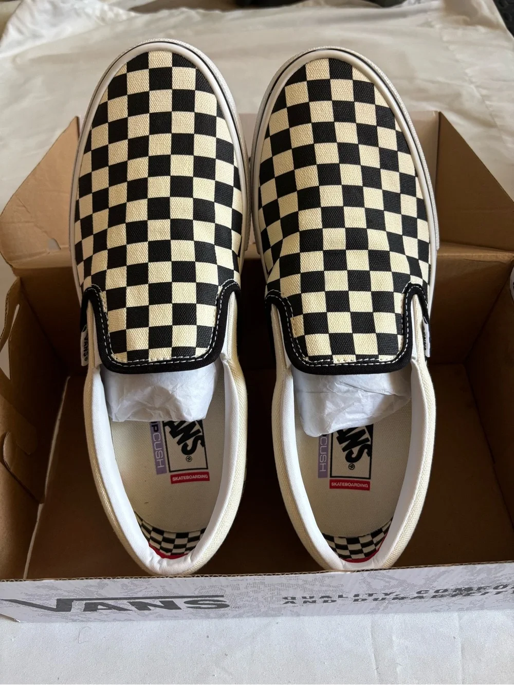 VANS Classic Slip-On Men's US 10 Checkerboard Black/White Canvas Shoes